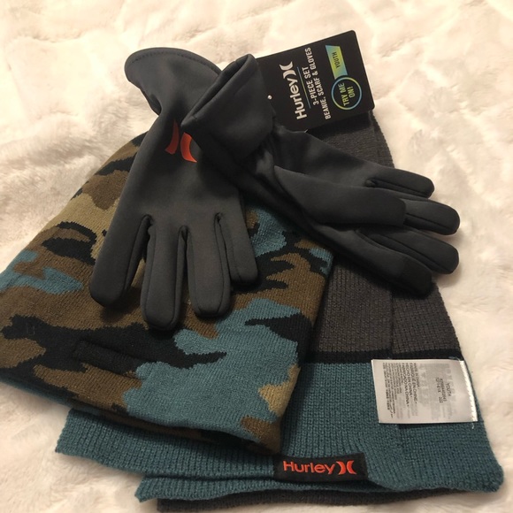 NWT Hurley 3 Piece Beanie, Gloves & Scarf Set 100% Acrylic - Picture 1 of 4